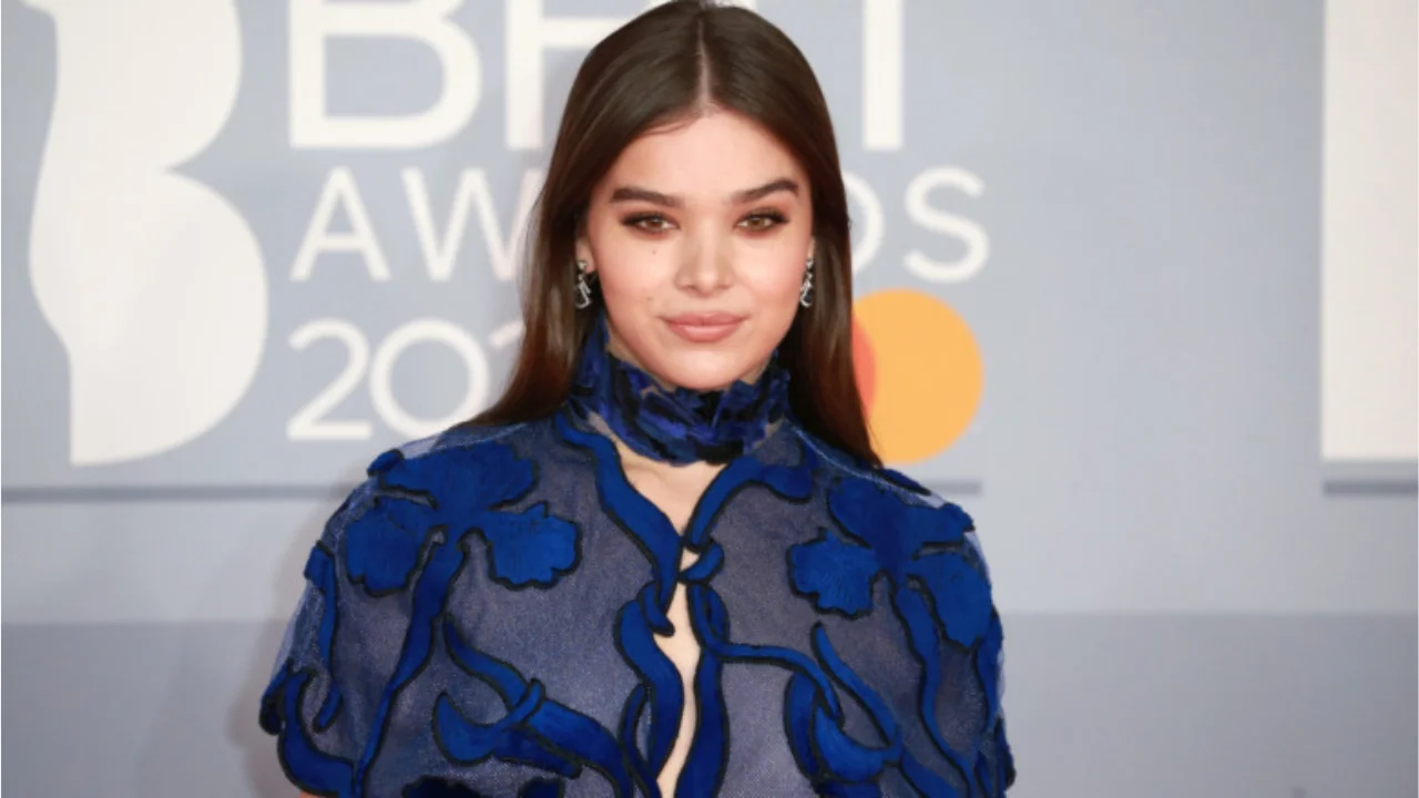 hailee steinfeld net worth